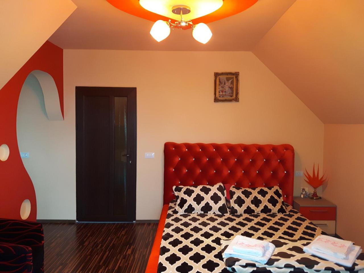 Vila Alexia Hotel Călimăneşti Eksteriør billede