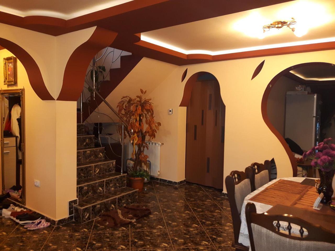Vila Alexia Hotel Călimăneşti Eksteriør billede