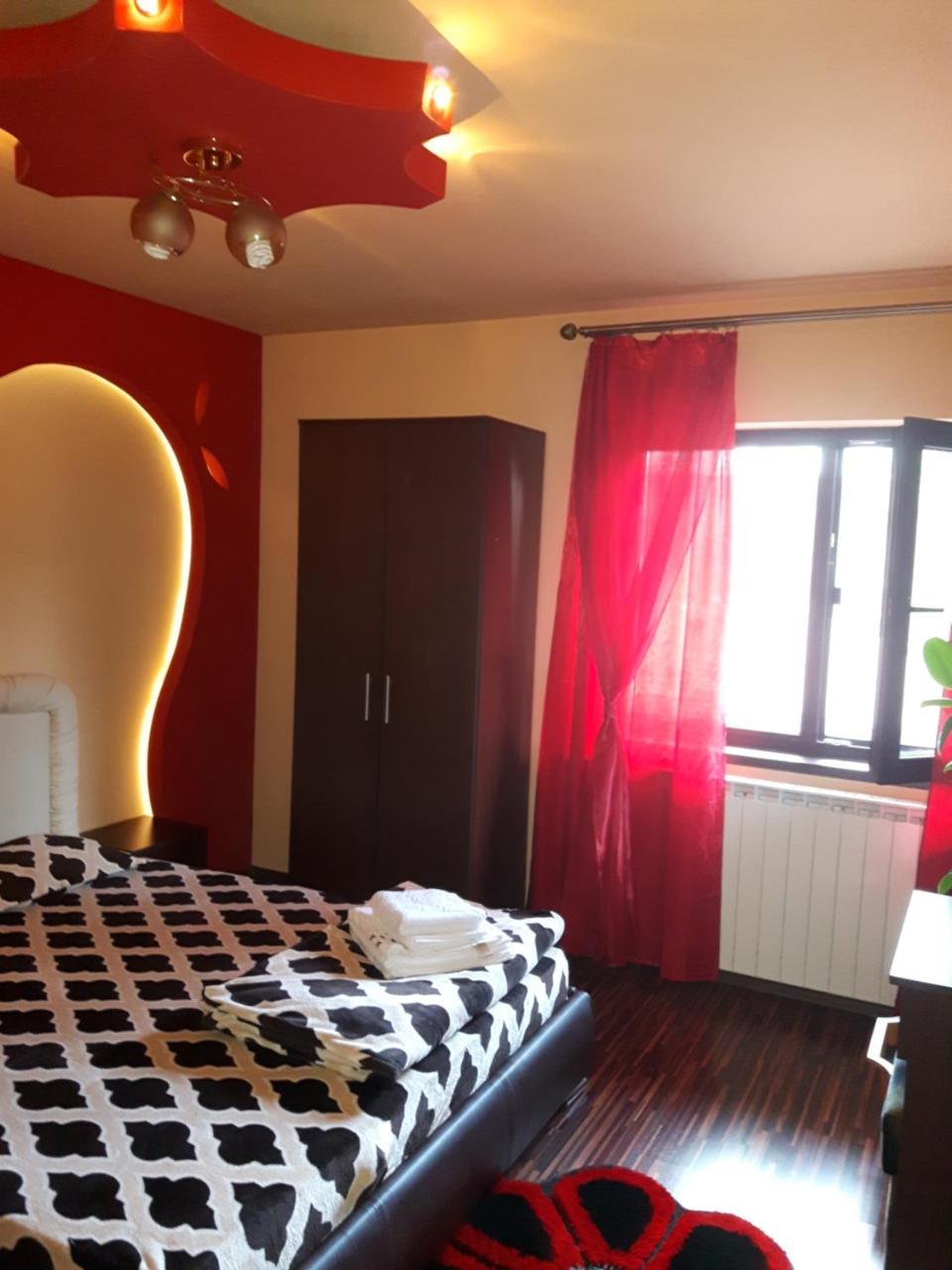 Vila Alexia Hotel Călimăneşti Eksteriør billede